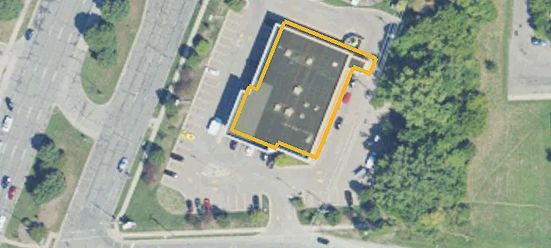 37050 Gratiot Ave