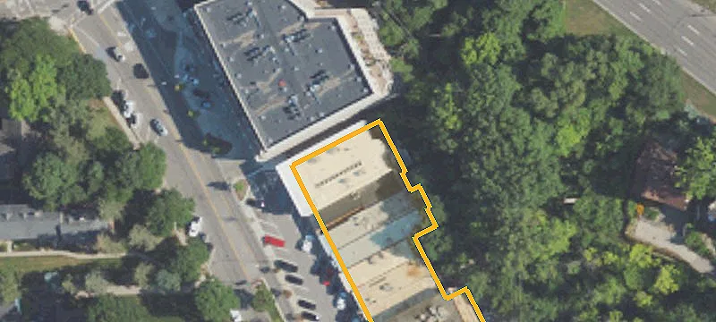800 Old Woodward Ave