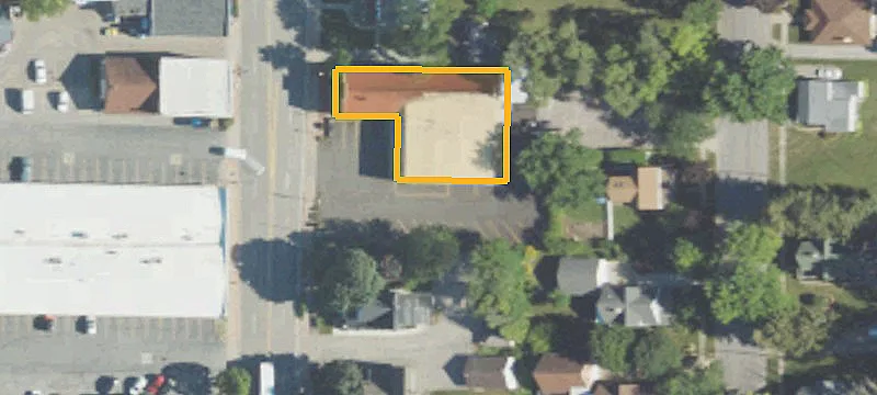 127 Main St