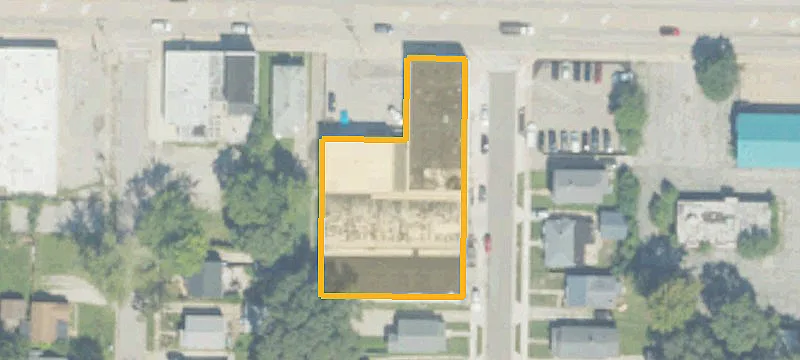 851 Laketon Ave