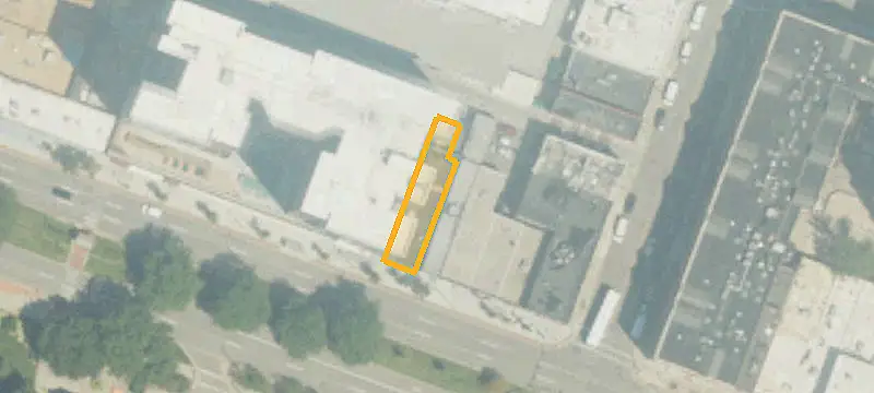 211 Grand Riv Ave, Unit 11