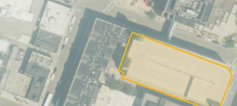 240 Mac Ave, Unit 18