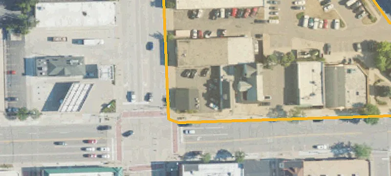 500 Main St