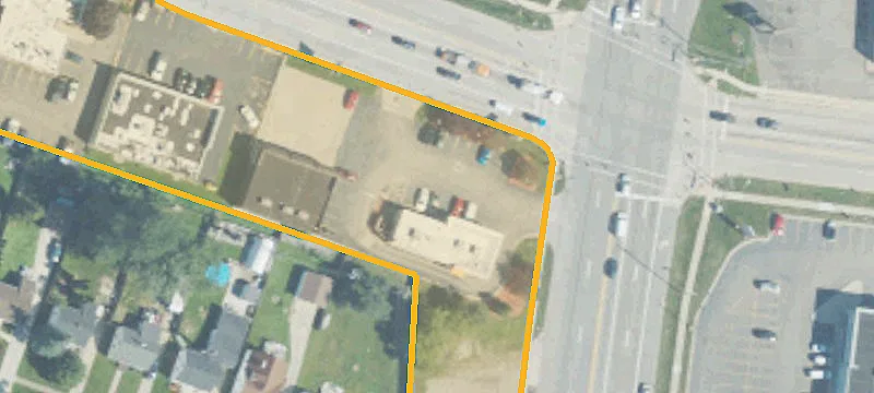 4 Groesbeck Hwy