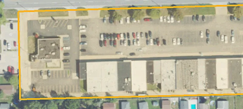 19112 10th Mile Rd