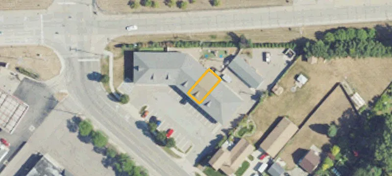 44900 Utica Rd