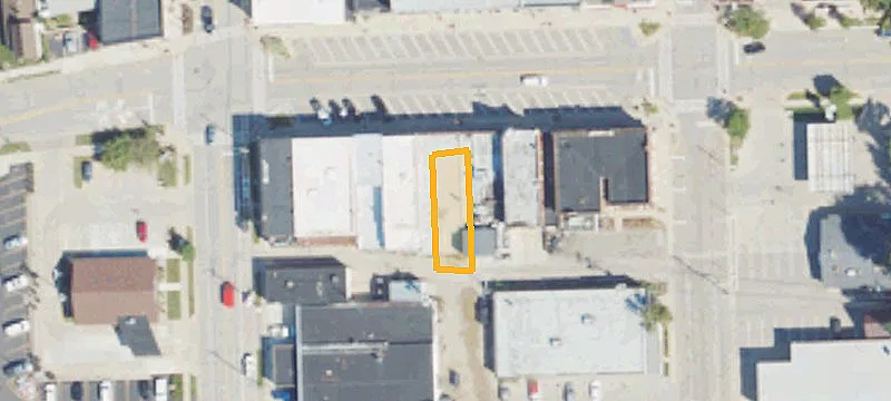 23046 Main St