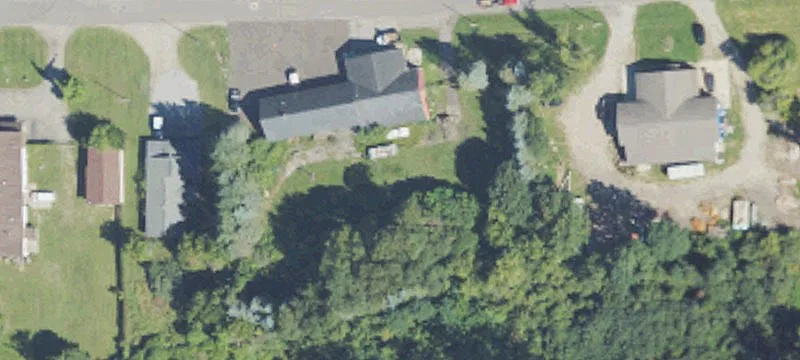 209 Irwin St