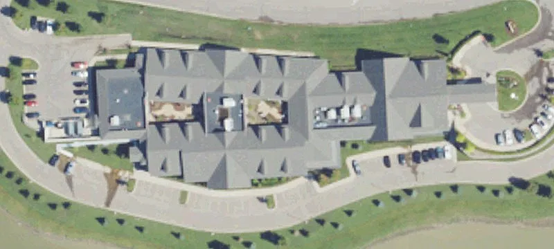 13990 Lakeside Cir
