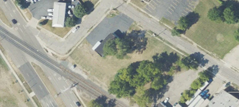 144 Wilson Ave
