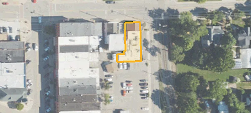 104 Broad St