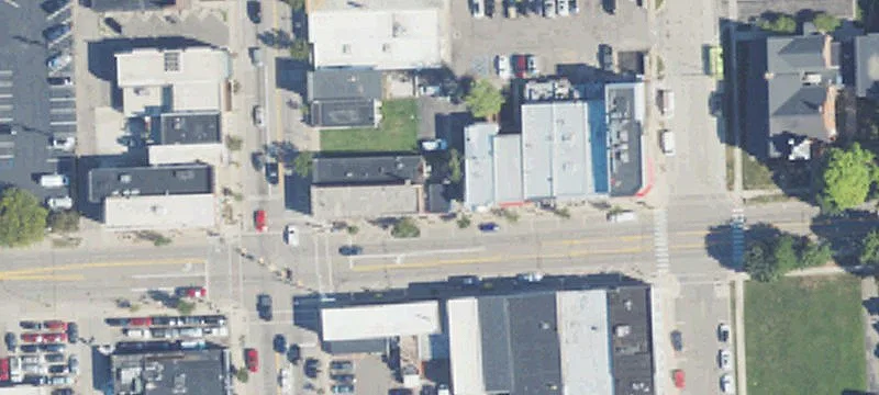 111 Lk St