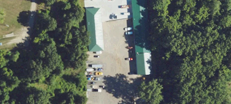 592 Lakeville Rd