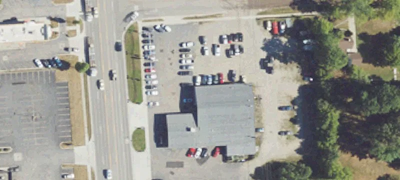 677 Lapeer Rd