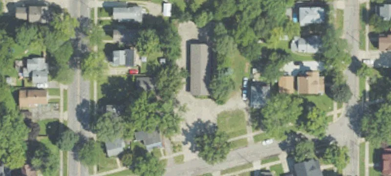 1010 Burr St