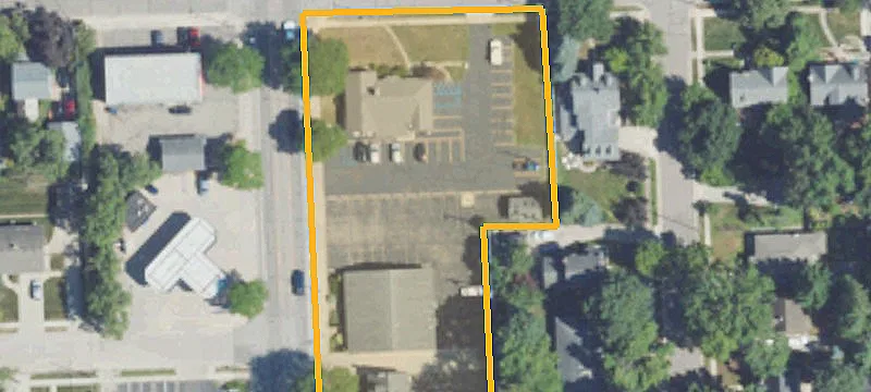 965 Main St