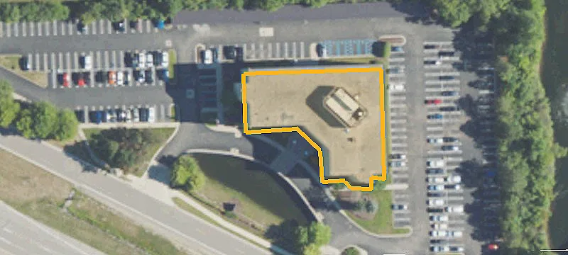 28400 Northwestern Hwy