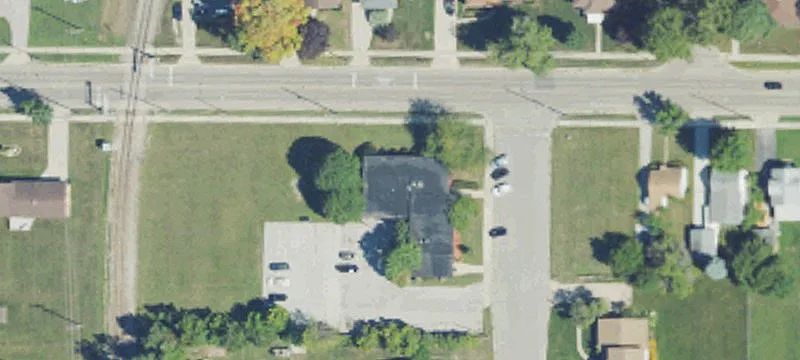 700 Borton Ave
