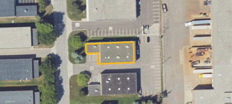 1124 Ctr Rd