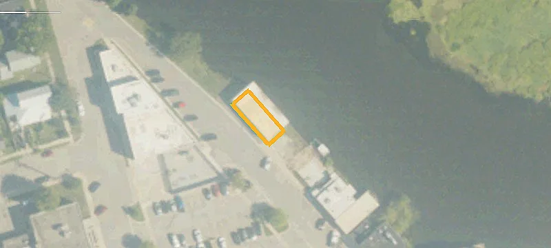 115 Riverside Dr