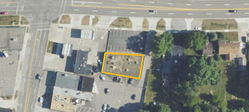 714 14th Mile Rd