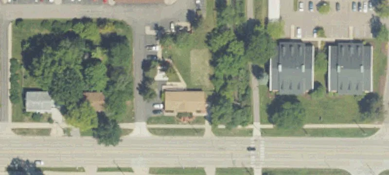 424 Lk Lansing Rd