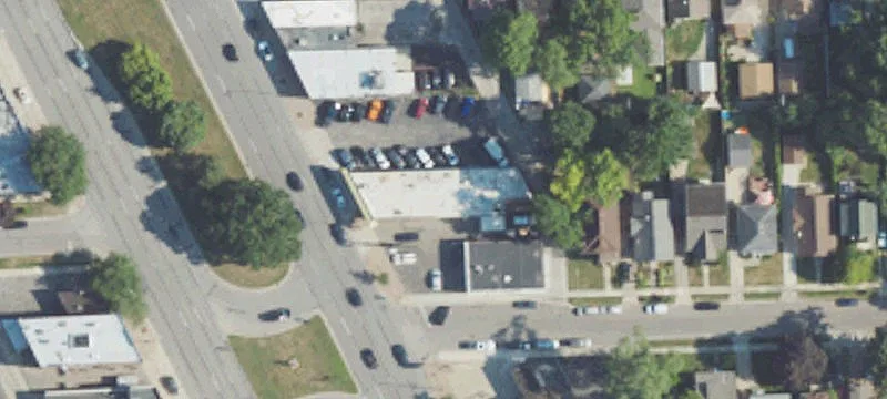 23316 Woodward Ave