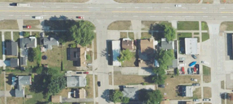 1002 11th Mile Rd