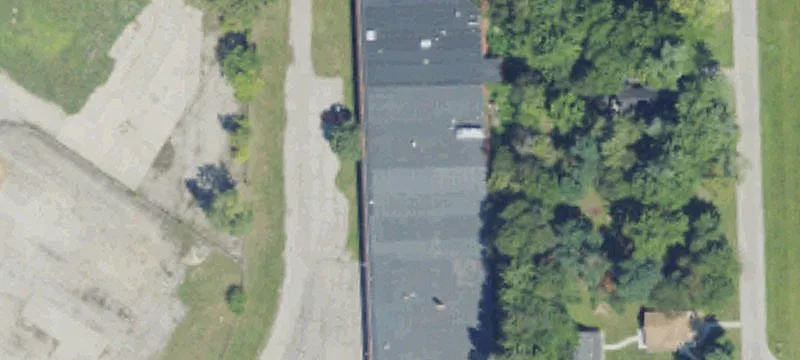 2600 Maumee St
