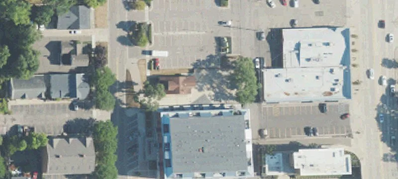 118 Walnut Blvd