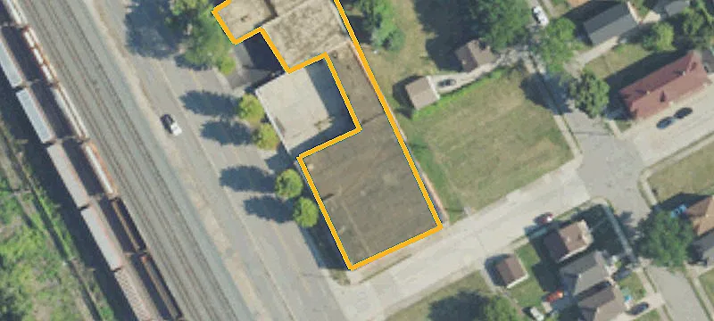 1330 Industrial St