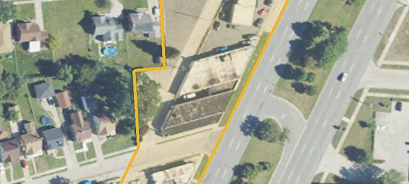 24515 Gratiot Ave