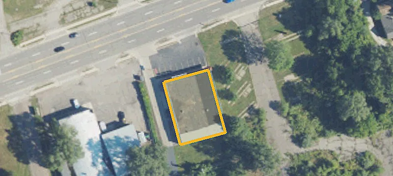 2562 Michigan Ave