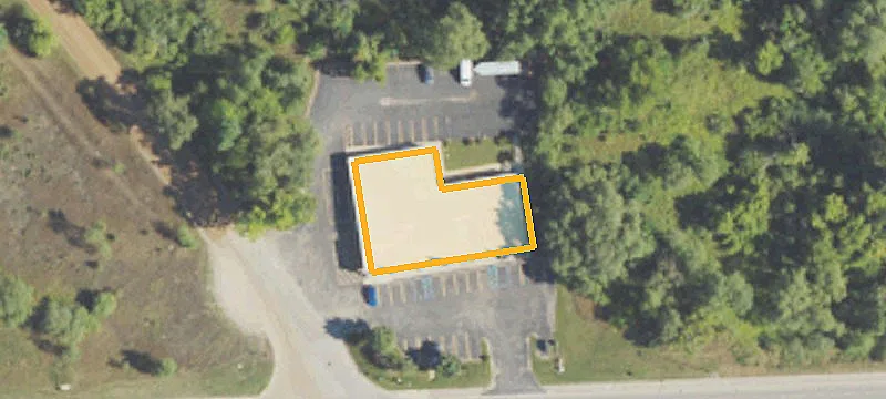 2221 Highland Rd