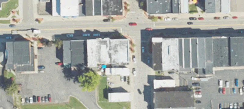 301 Main St