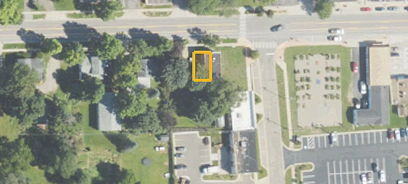 221 Main St