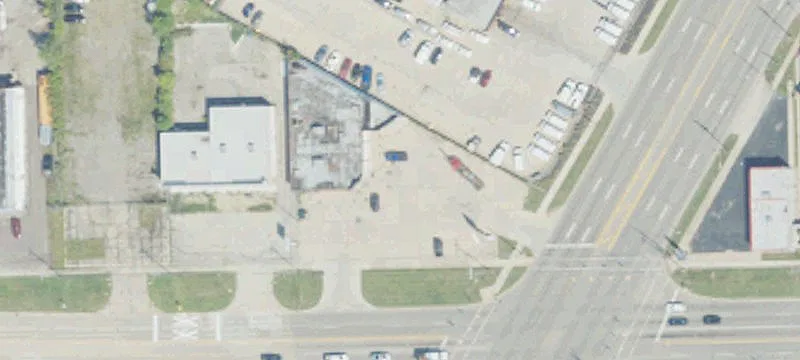 31007 Groesbeck Hwy