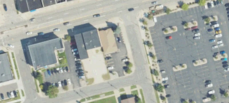 823 Michigan Ave