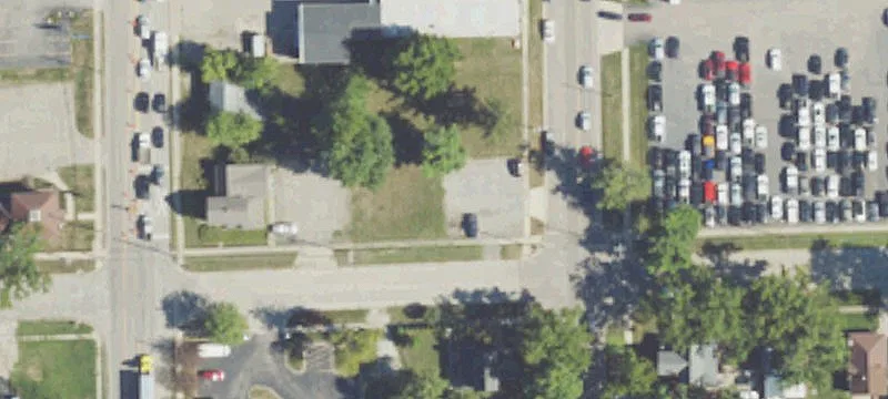 124 Main St