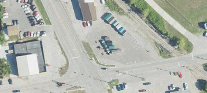 102 Huron Rd