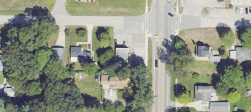 215 3rd Ave