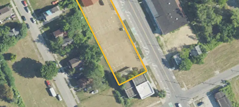 13835 Joseph Campau St