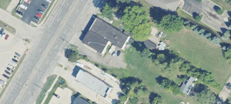 49908 Gratiot Ave
