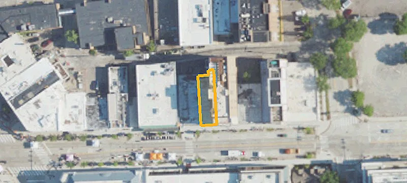 323 Maple Rd