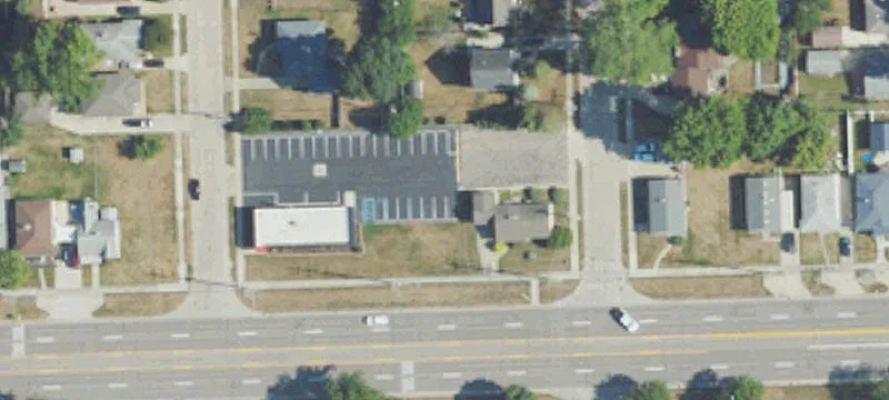 909 12th Mile Rd