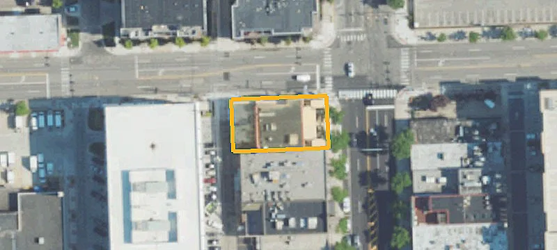 100 Main St