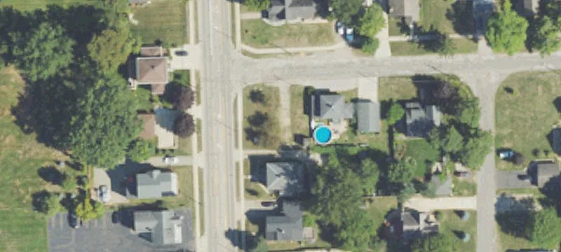 724 Leroy St