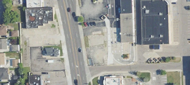 51 Crooks Rd