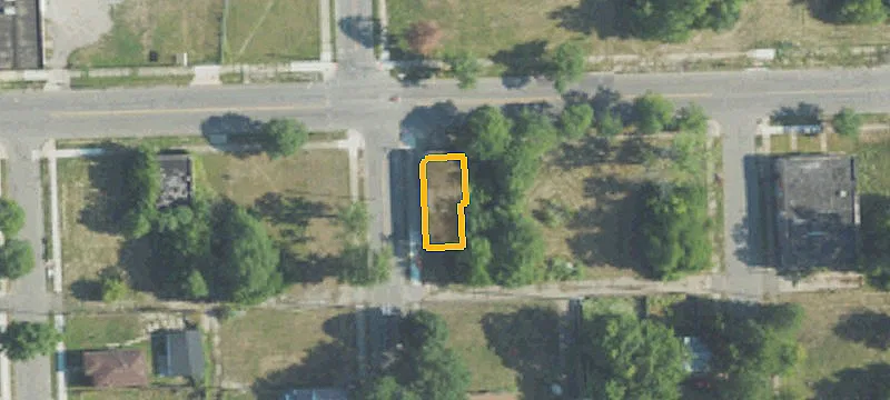 1841 Puritan St