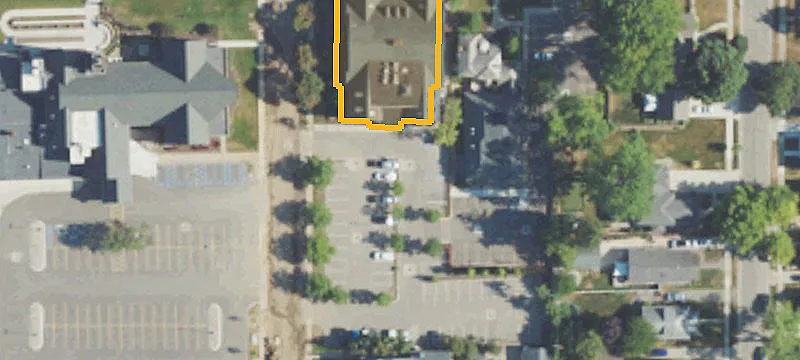 929 University Dr